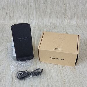 Nanami Black Wireless Charger with Cable